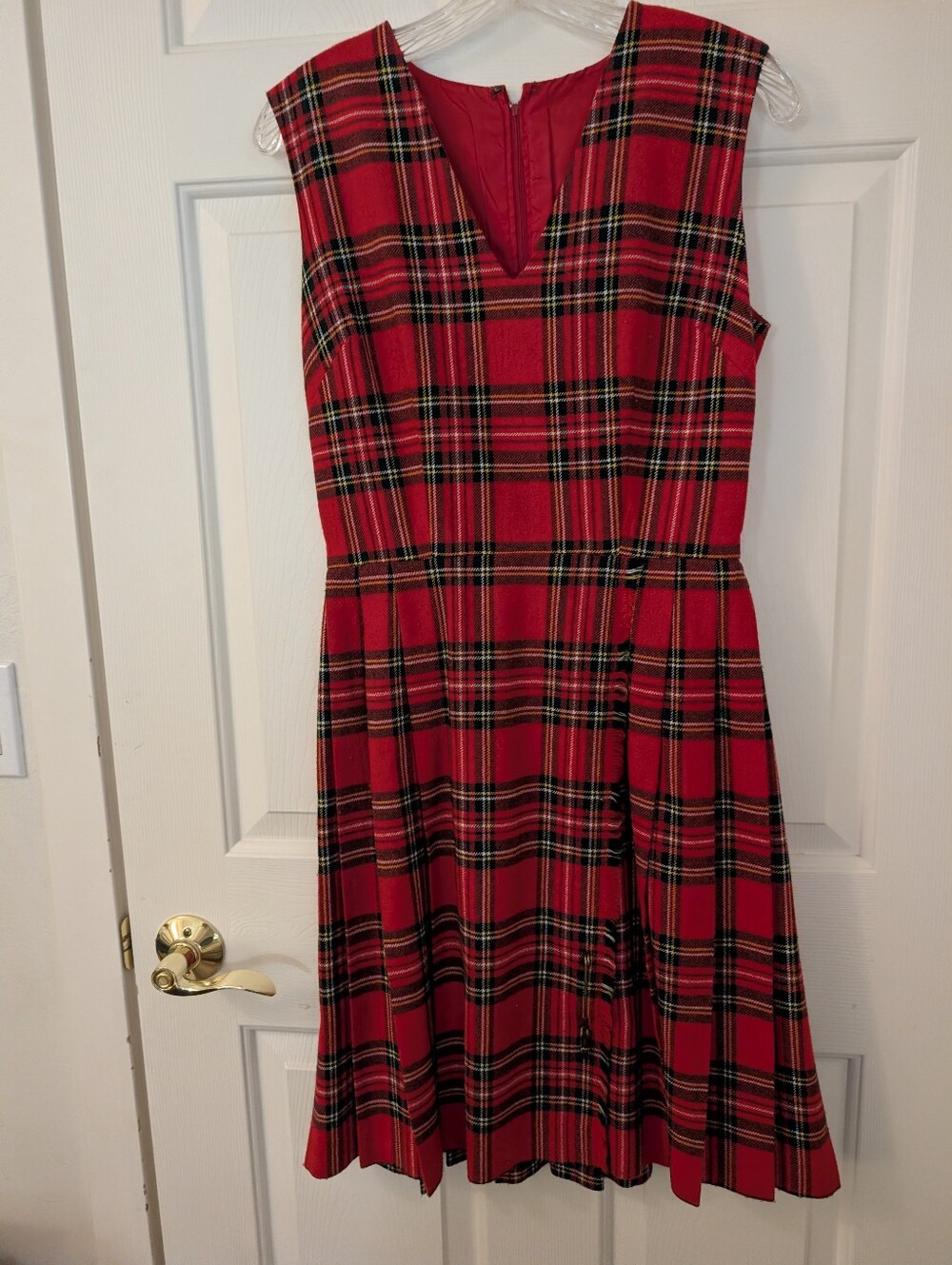 Red Plaid Sleeveless A-Line Dress With  Brass Pin.  Measures Size 2-4 Or XS